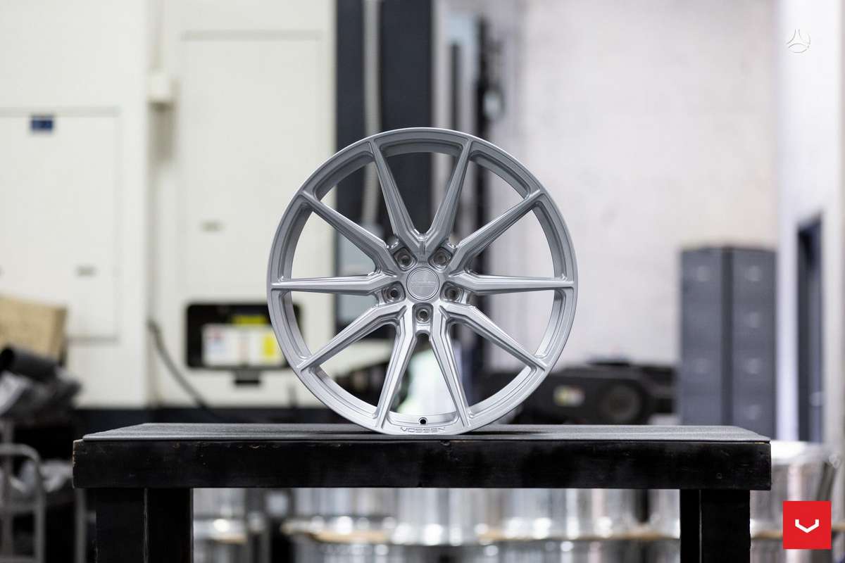 Vossen HF3, lengvojo lydinio, R20