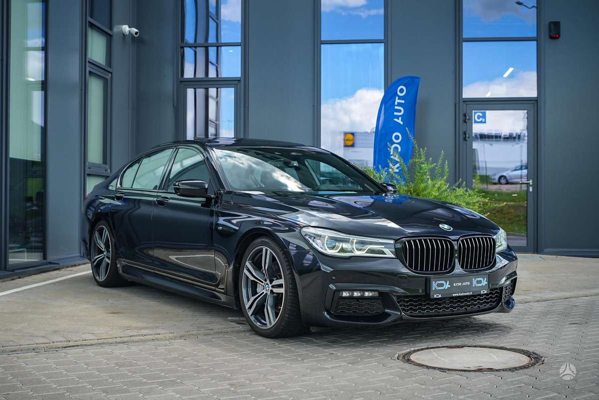 BMW 730, 3.0 l., Седан