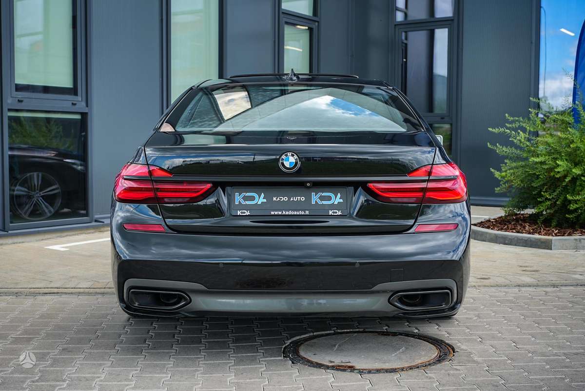 BMW 730, 3.0 l., Седан