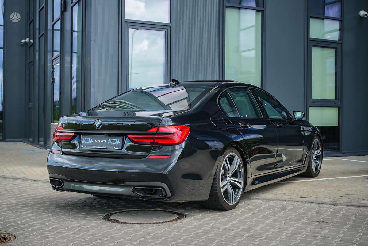 BMW 730, 3.0 l., Седан