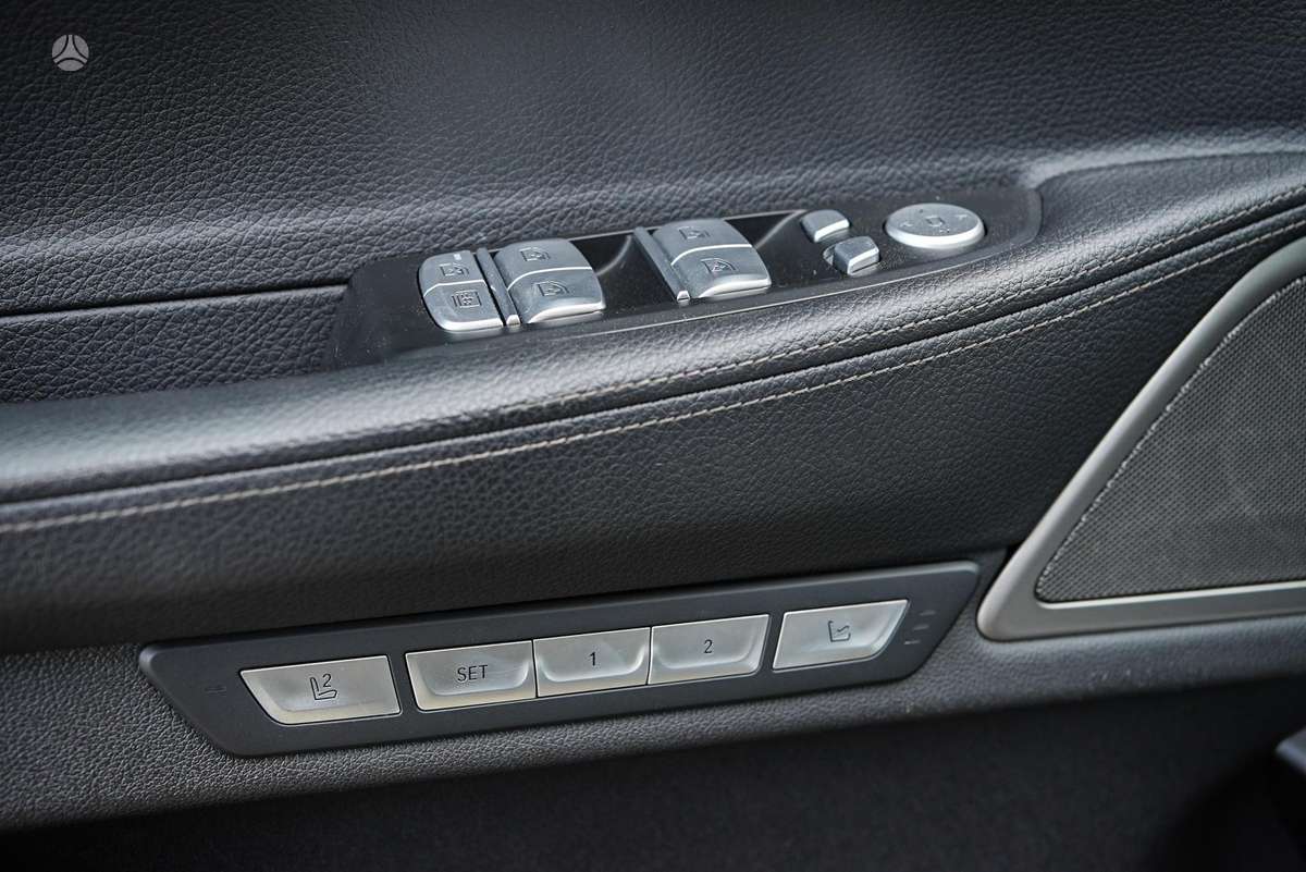 BMW 730, 3.0 l., Седан