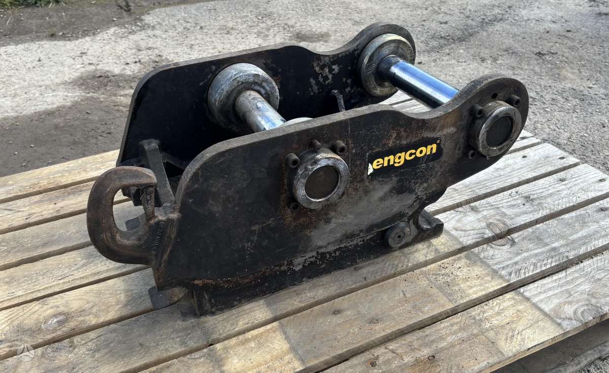 -Kita- Engcon S45, ковши