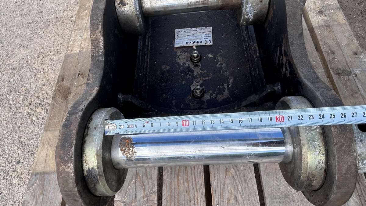 -Kita- Engcon S45, ковши