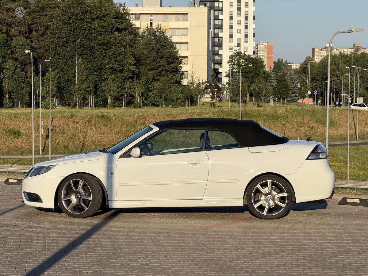 Saab 9-3, 1.9 l., convertible