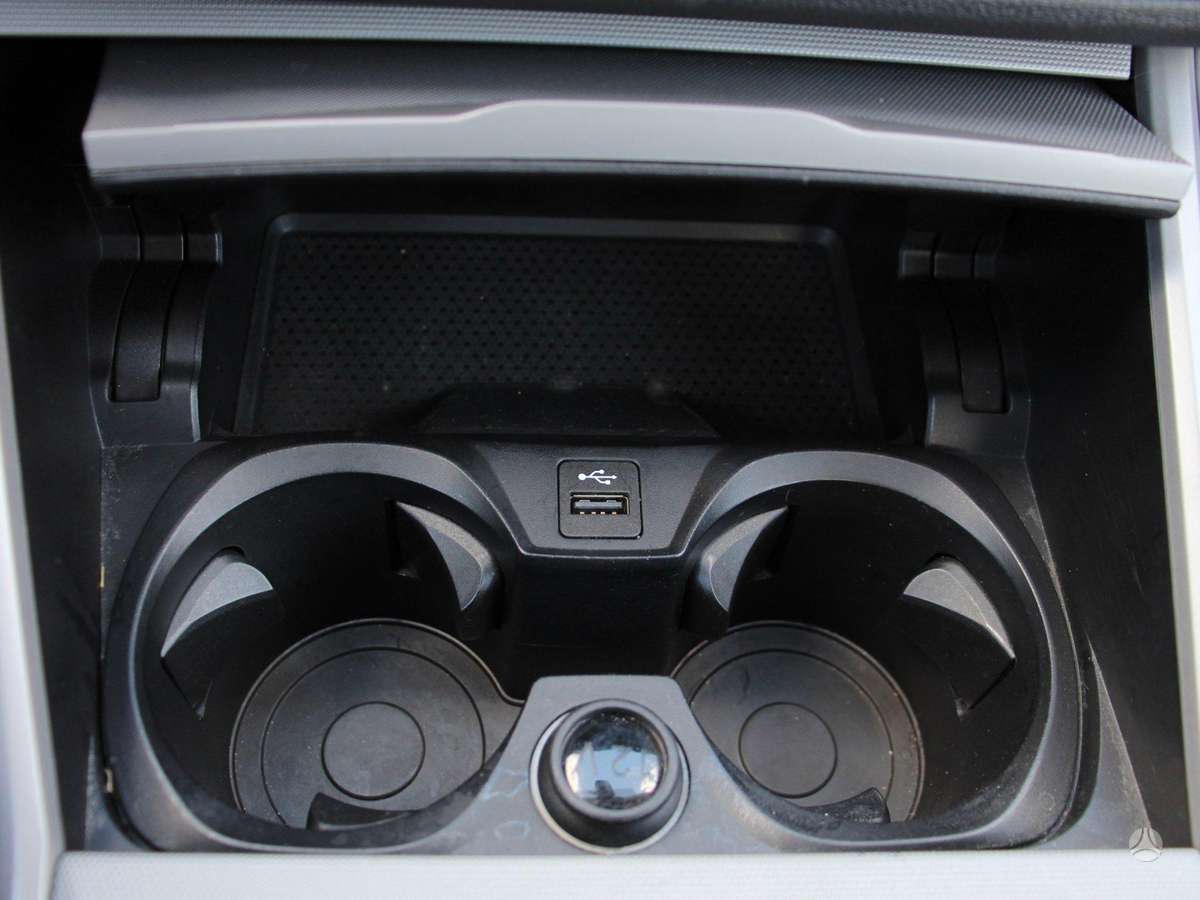 BMW 318, 2.0 l., Седан