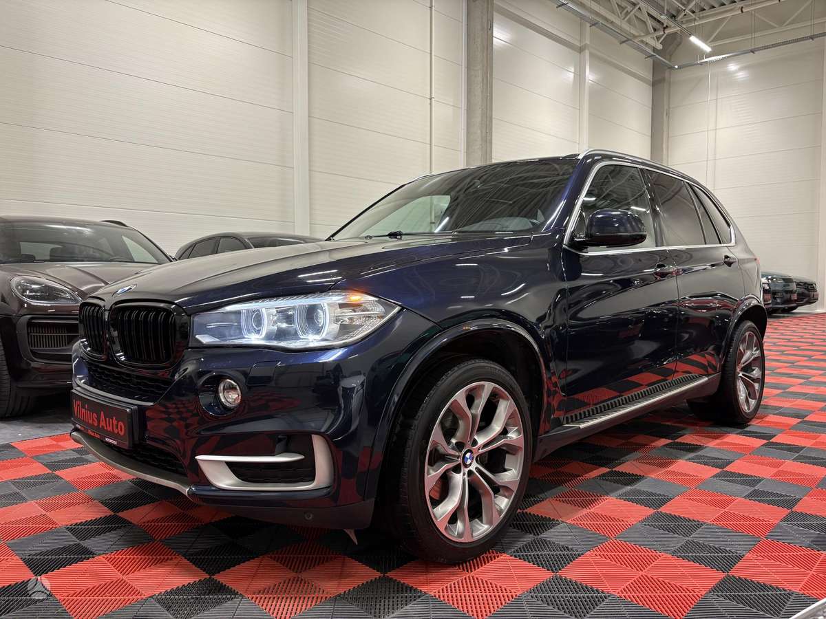 BMW X5, 3.0 l., off-road / crossover