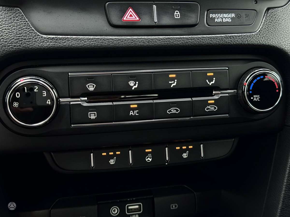 Kia Ceed, 1.4 l., Хэтчбек