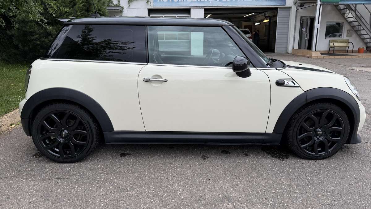 Mini Cooper S, 1.6 l., convertible