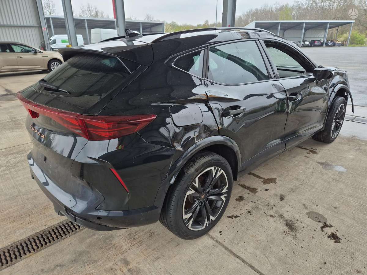 Cupra Formentor, 2.0 l., Минивэн