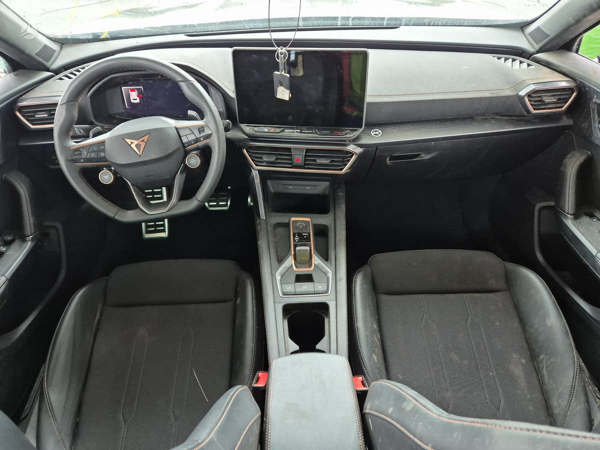 Cupra Formentor, 2.0 l., Минивэн