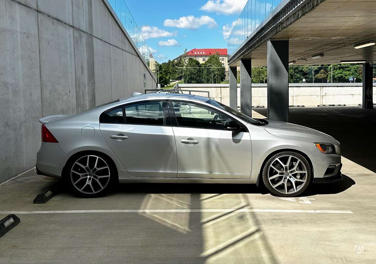 Volvo S60, 3.0 l., Седан