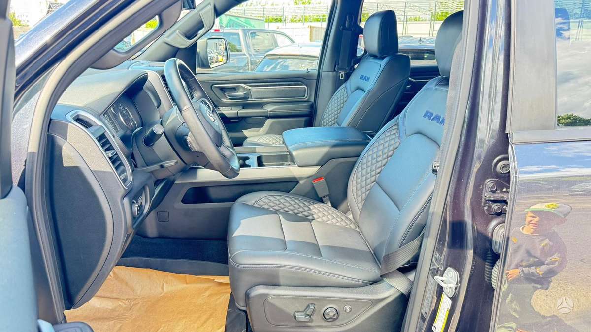 Dodge Ram, 5.7 l., Пикап