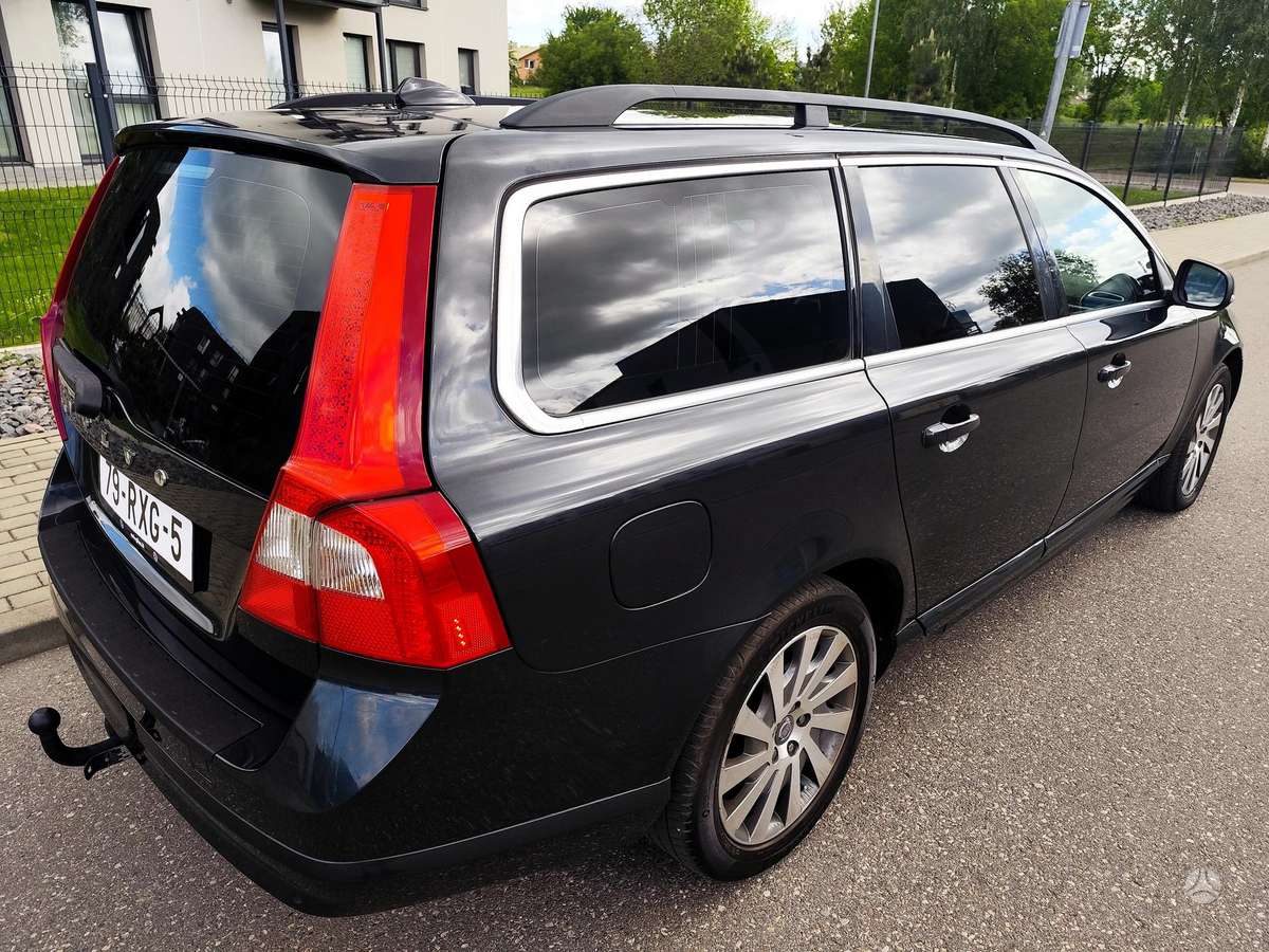 Volvo V70, 2.0 l., wagon