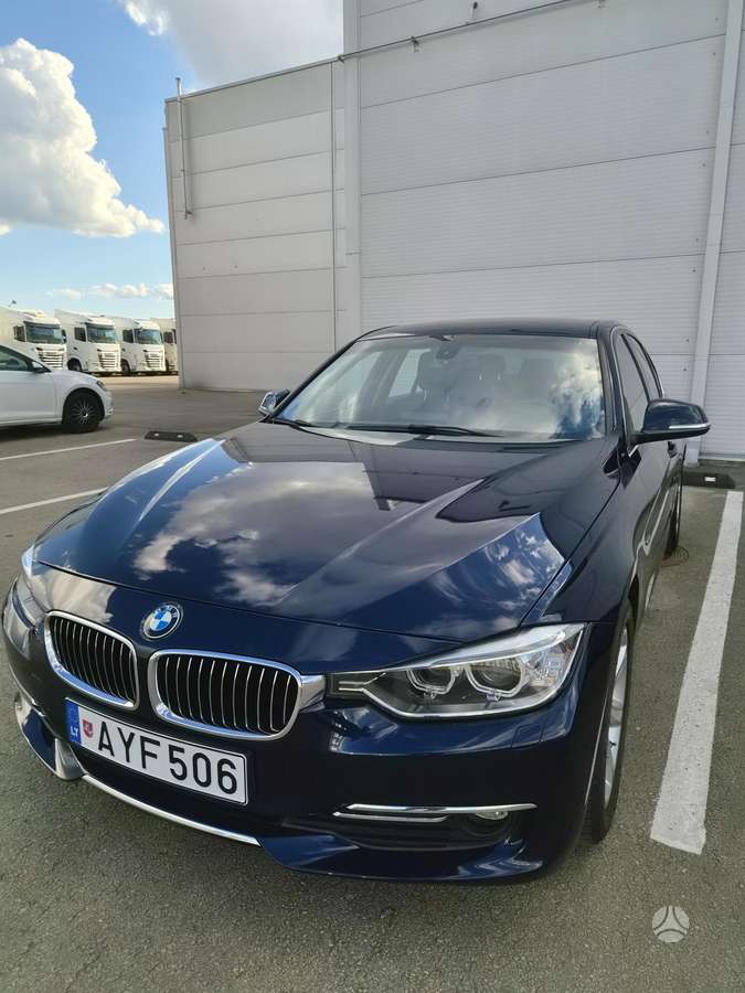 BMW 320, 2.0 l., Седан