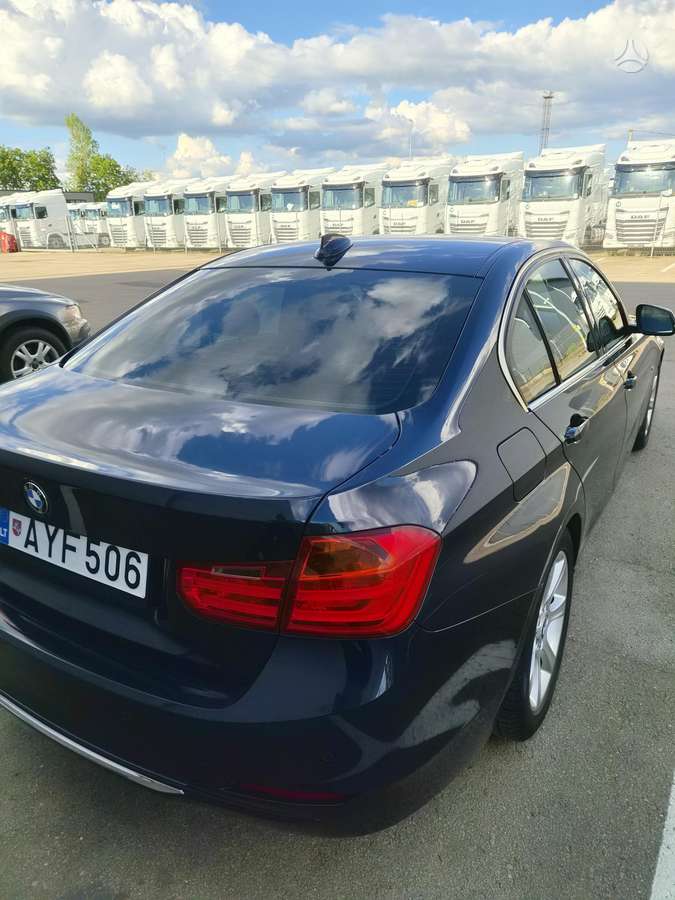 BMW 320, 2.0 l., Седан