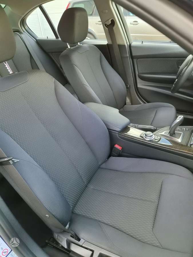 BMW 320, 2.0 l., sedanas