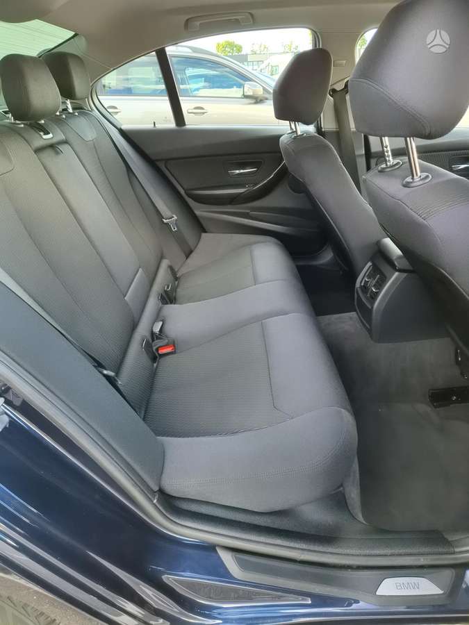 BMW 320, 2.0 l., sedanas
