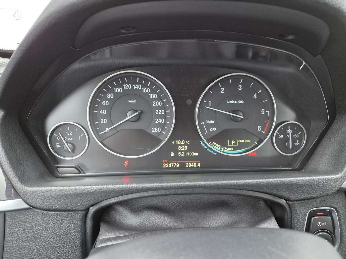 BMW 320, 2.0 l., Седан