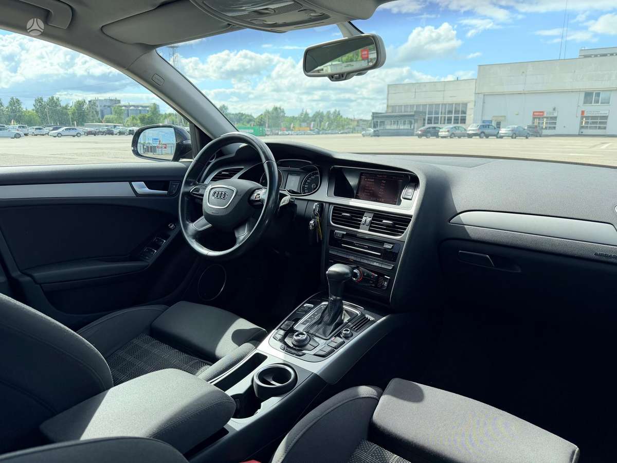 Audi A4, 2.0 l., Универсал