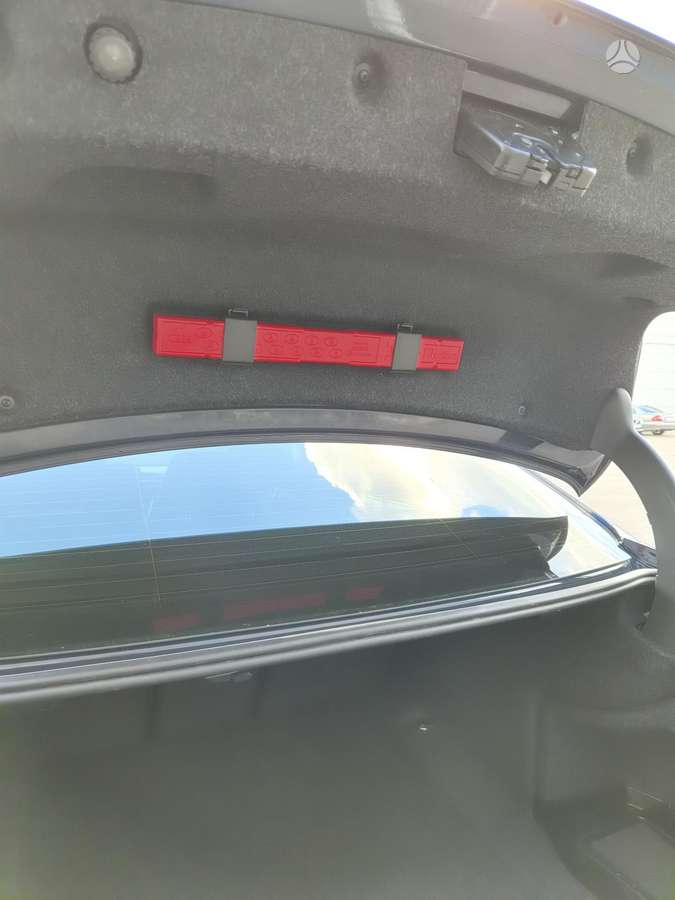 BMW 320, 2.0 l., sedanas
