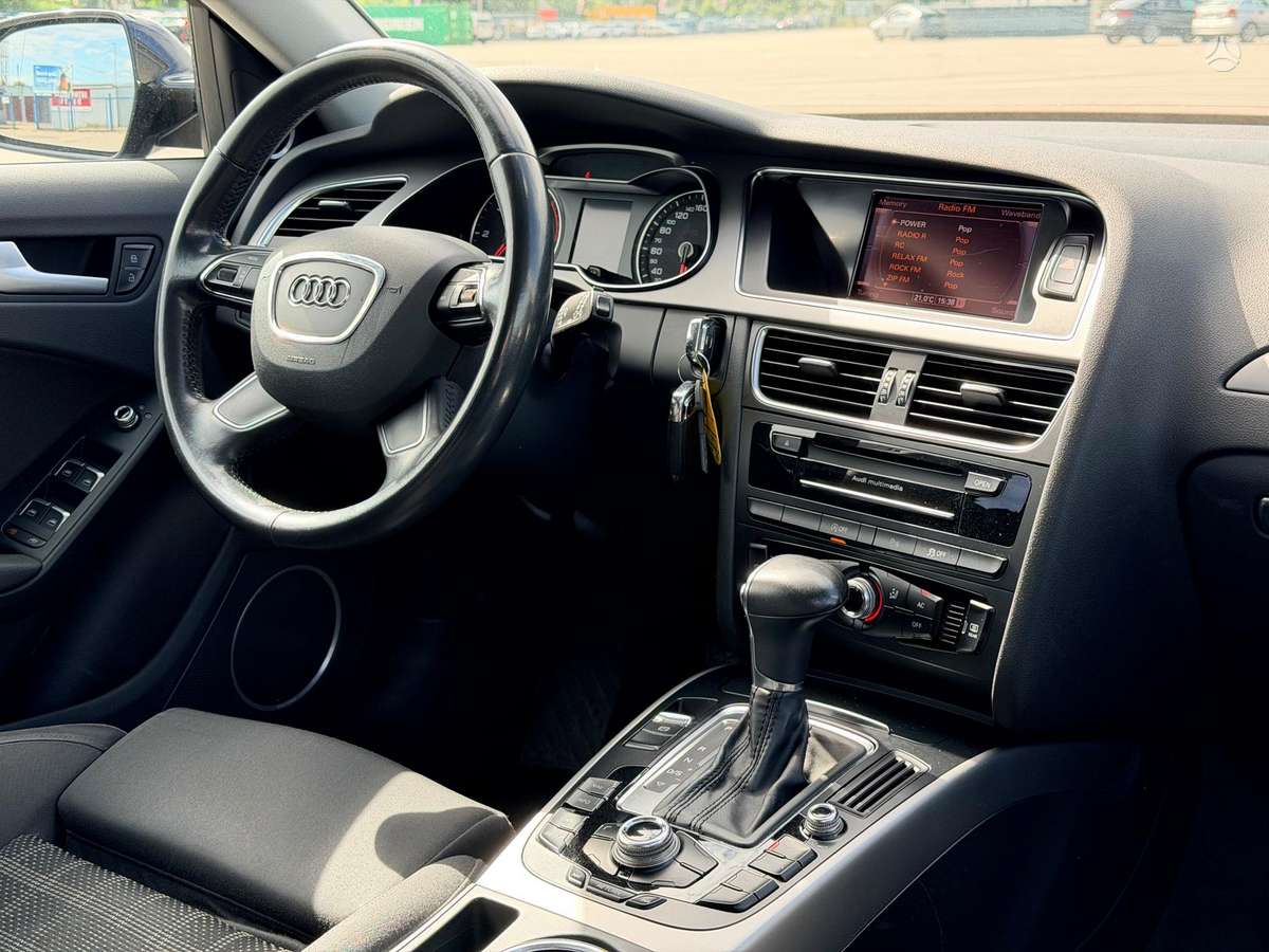 Audi A4, 2.0 l., Универсал