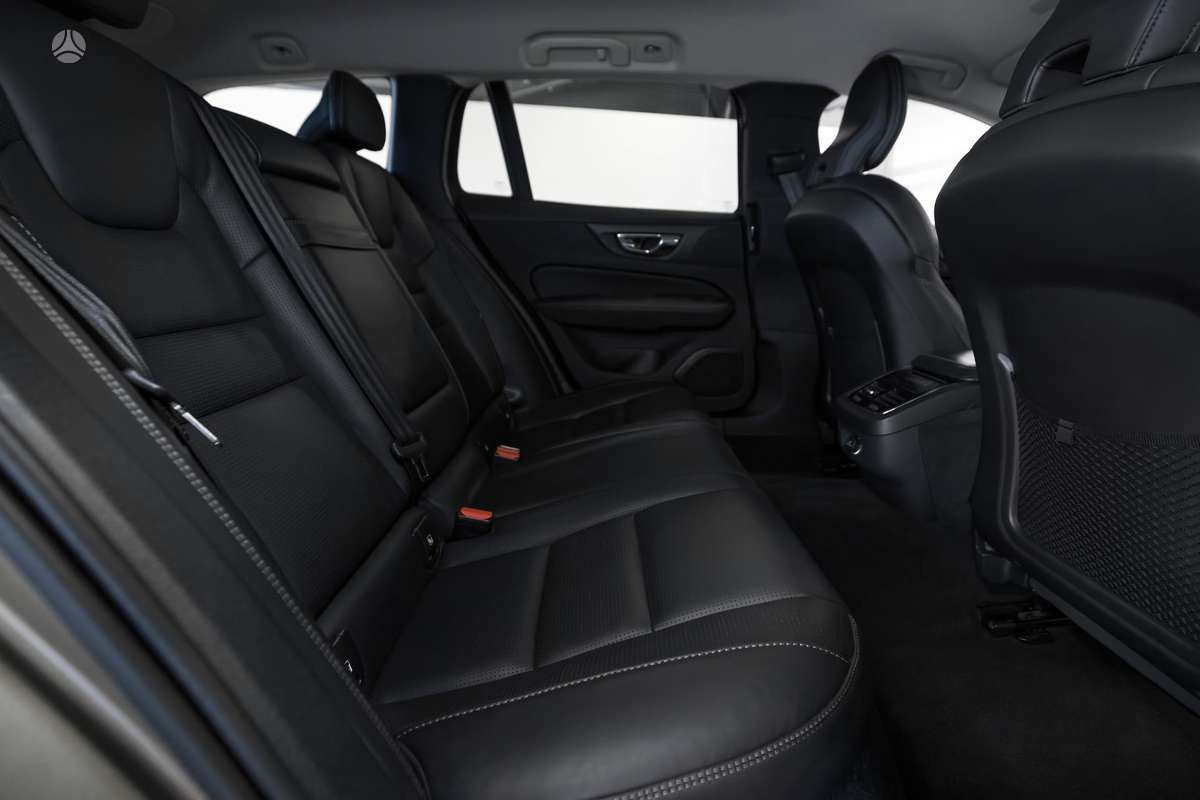 Volvo V60, 2.0 l., Универсал