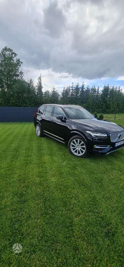 Volvo XC90 - 2