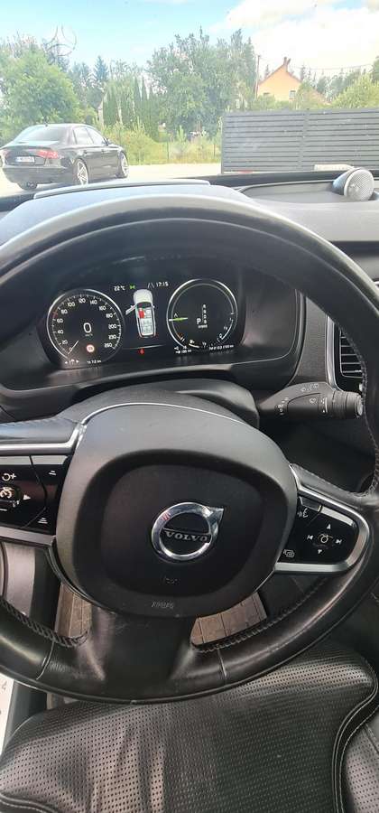 Volvo XC90 - 6