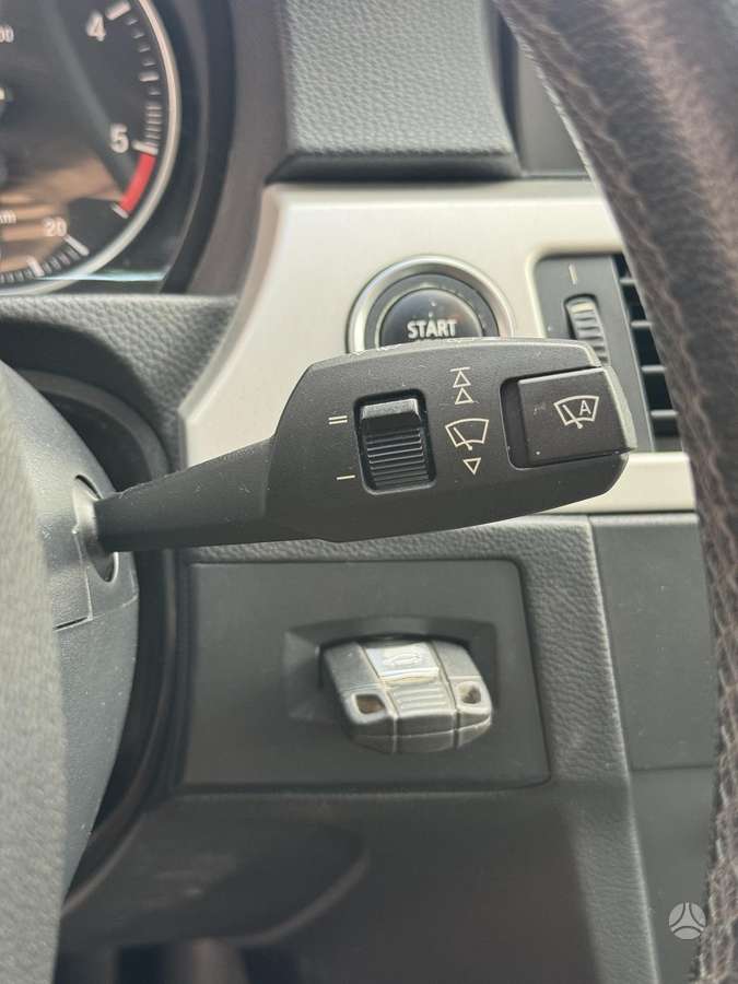 BMW 320, 2.0 l., universalas