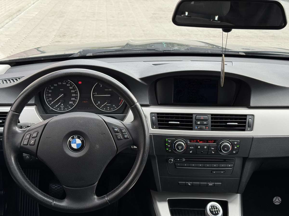 BMW 320, 2.0 l., universalas