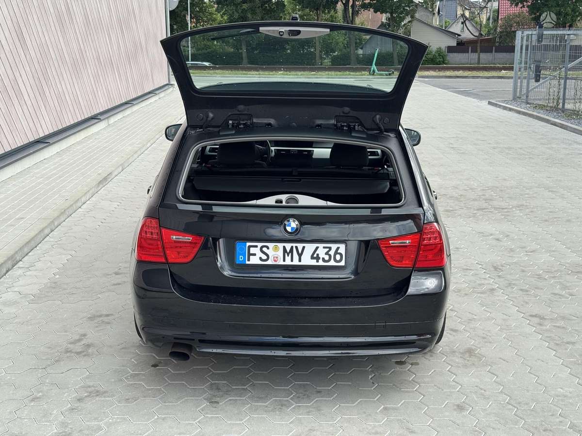 BMW 320, 2.0 l., universalas