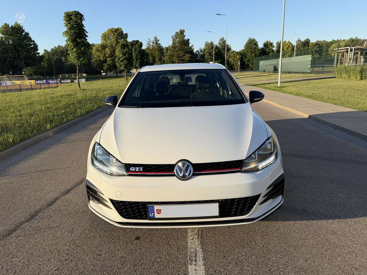 Volkswagen Golf, 2.0 l., hatchback