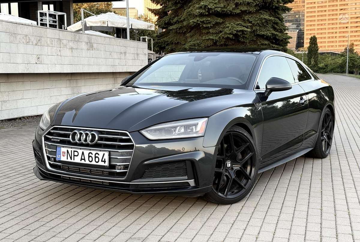Audi A5, 2.0 l., coupe