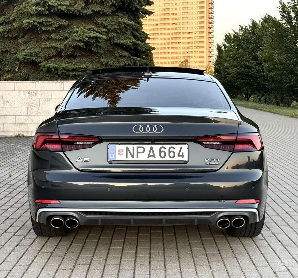 Audi A5, 2.0 l., coupe