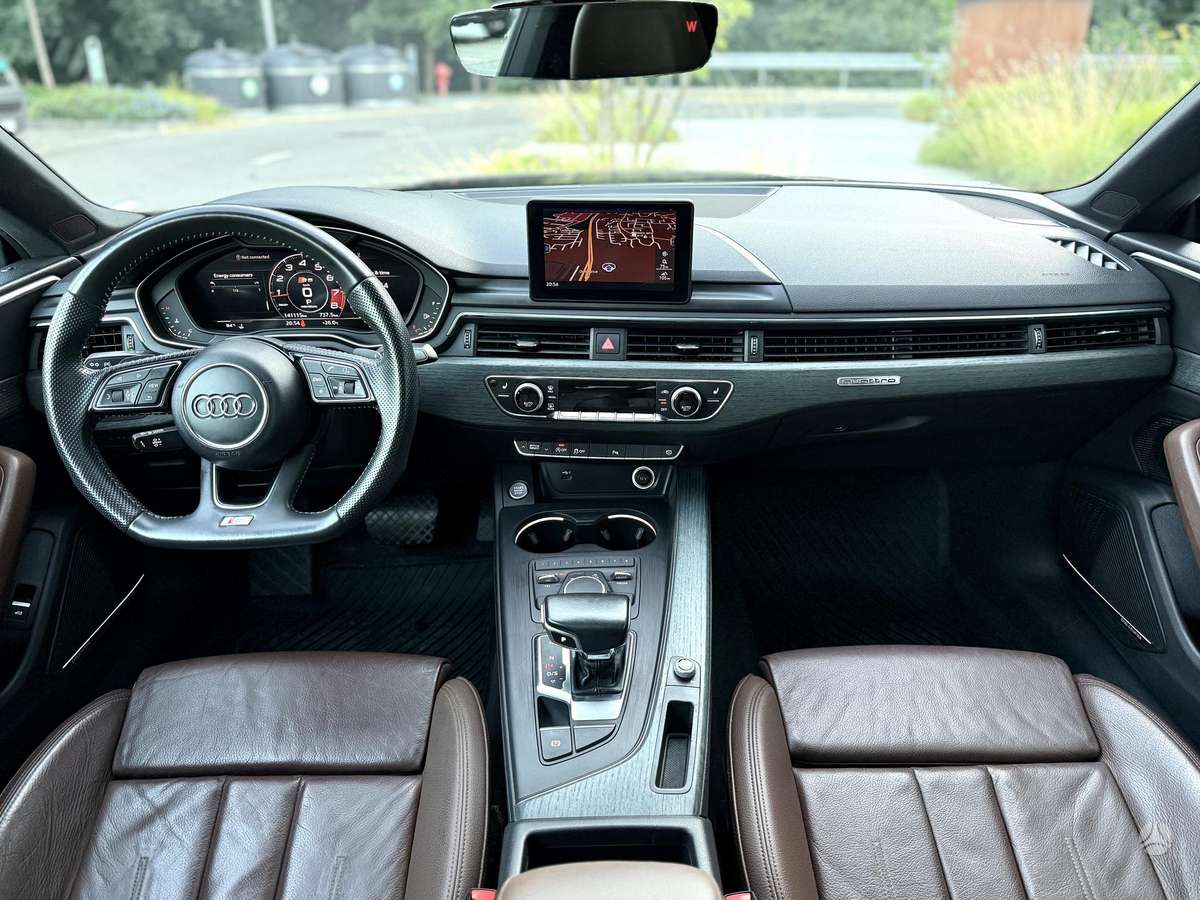 Audi A5, 2.0 l., coupe