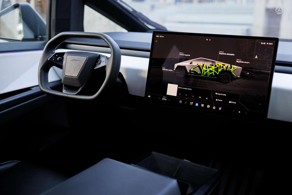 Tesla Cybertruck - 10