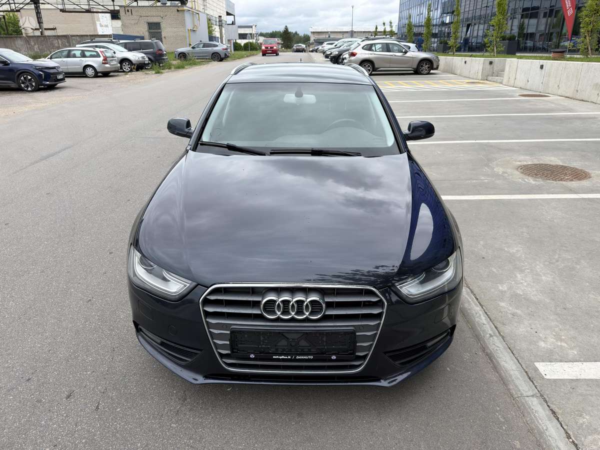 Audi A4, 2.0 l., Универсал