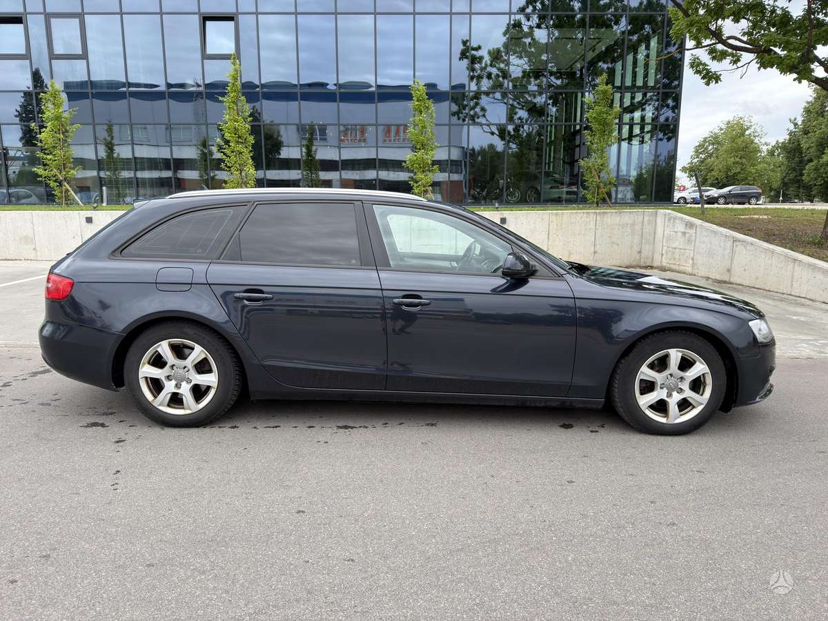 Audi A4, 2.0 l., universalas