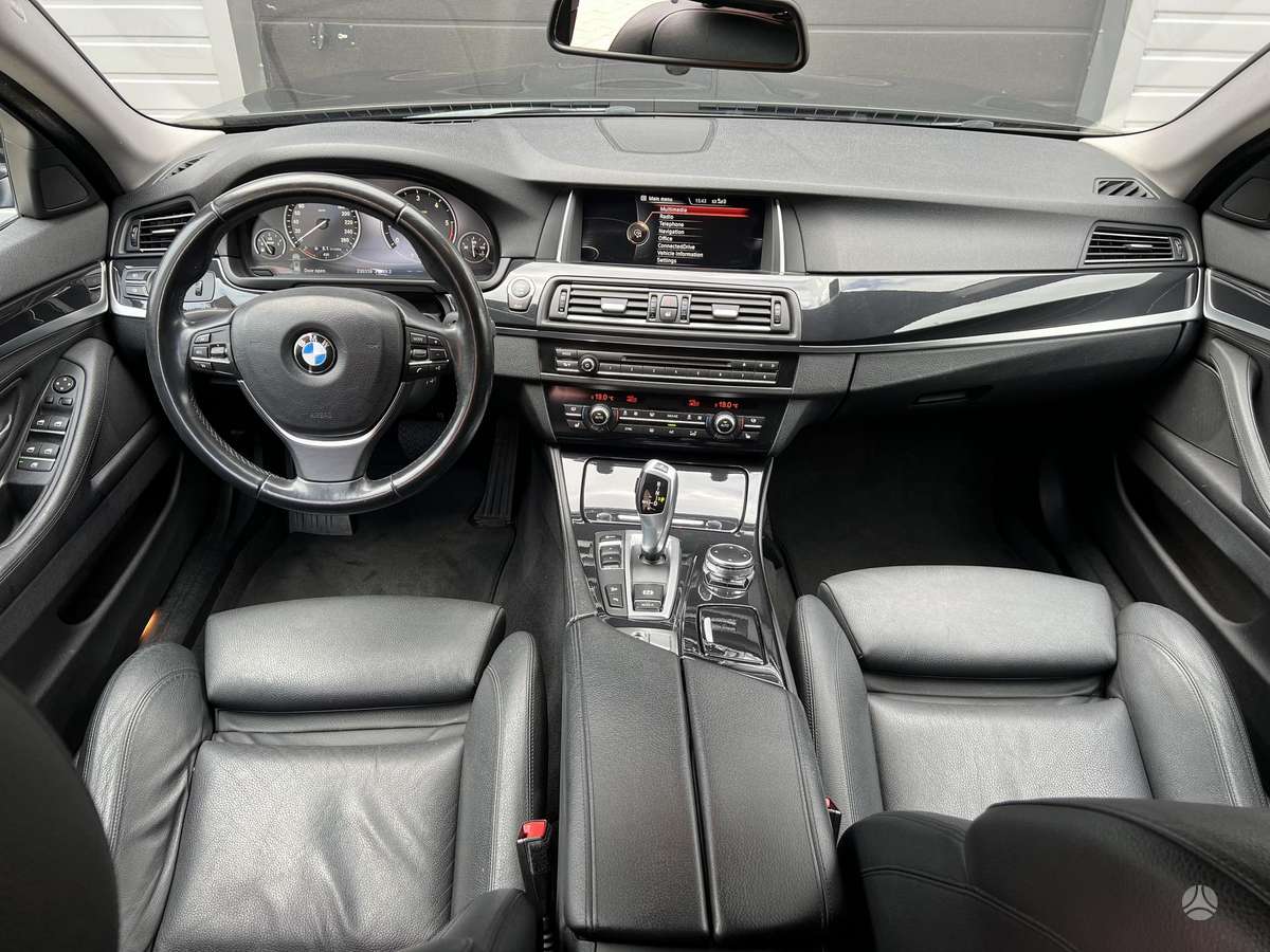 BMW 520, 2.0 l., Универсал