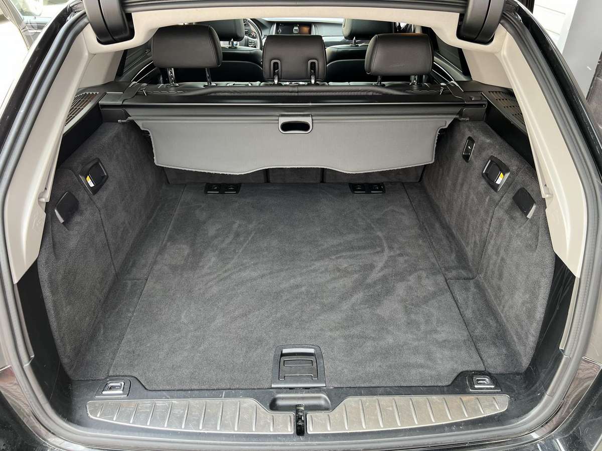 BMW 520, 2.0 l., Универсал