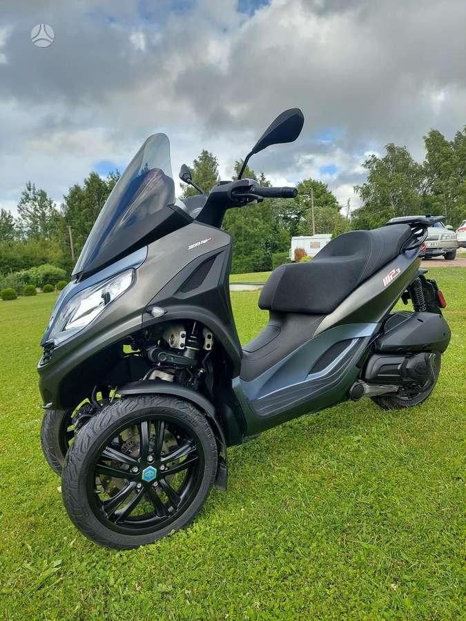Piaggio MP3 300cc, trikes