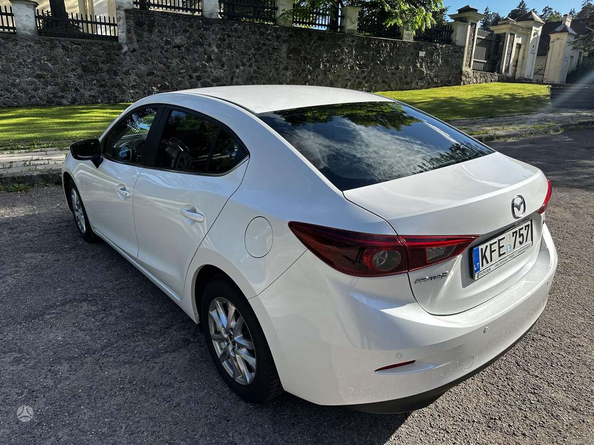 Mazda 3, 2.0 l., Седан