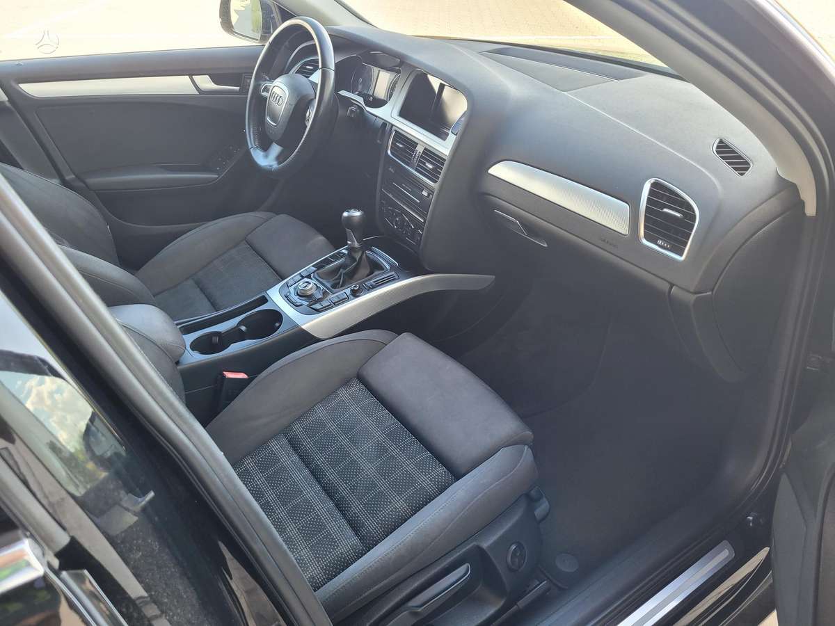 Audi A4, 2.0 l., universalas