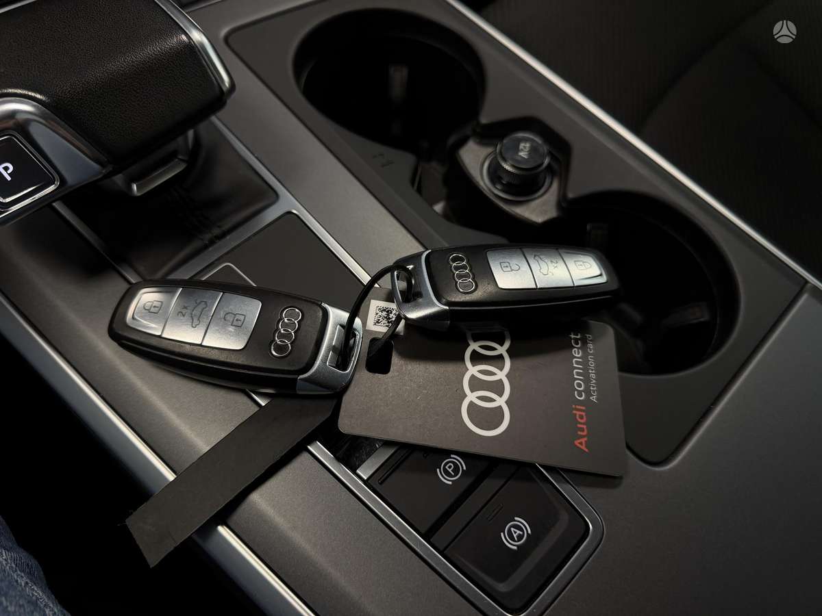 Audi A6, 2.0 l., Седан