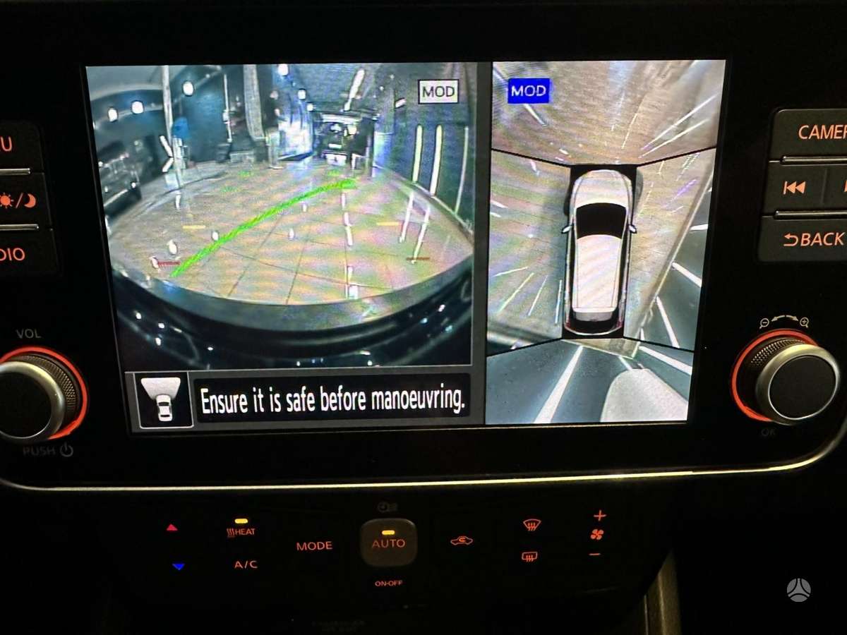 Nissan Leaf, 40 kWh, hatchback