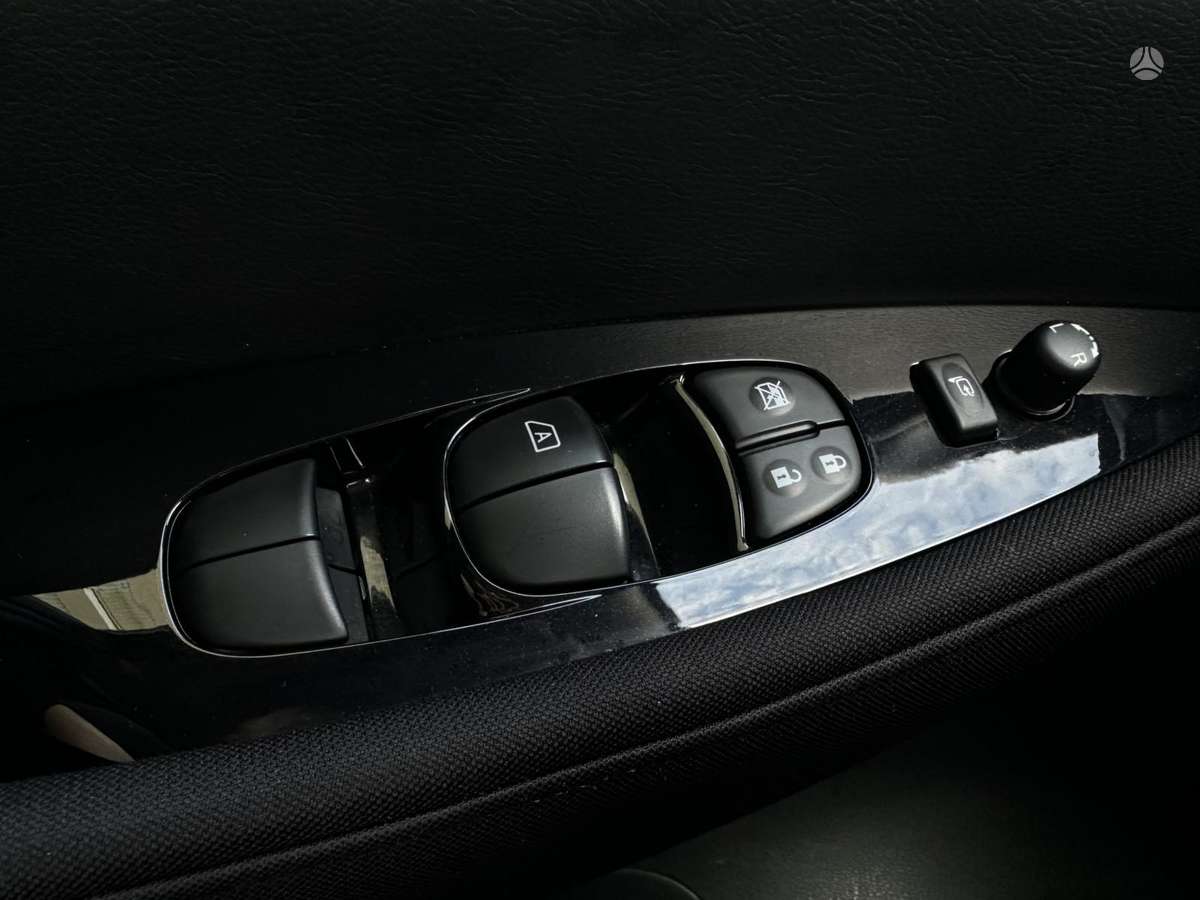 Nissan Leaf, 40 kWh, hatchback