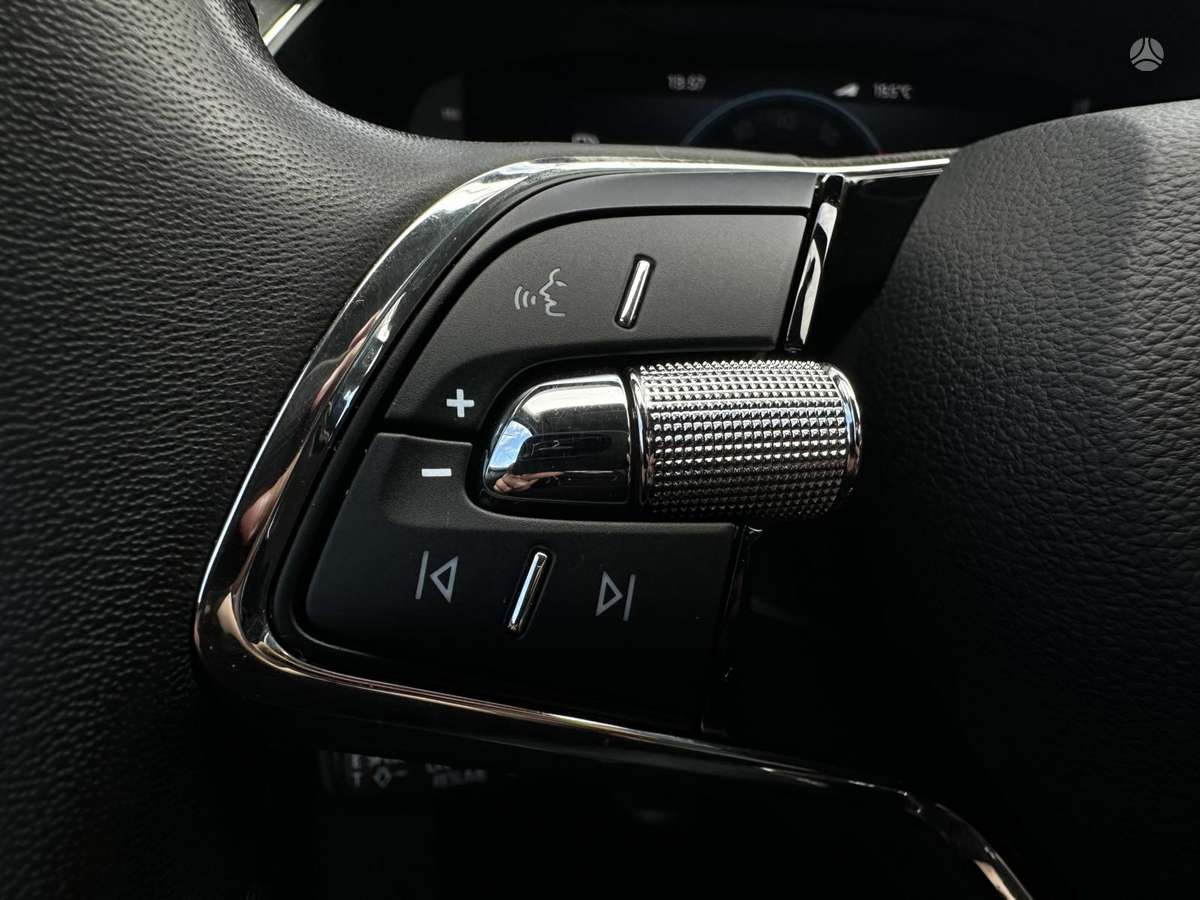 Skoda Superb, 1.5 l., Универсал