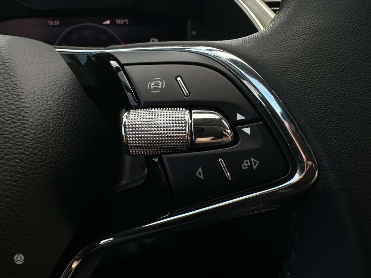 Skoda Superb, 1.5 l., Универсал