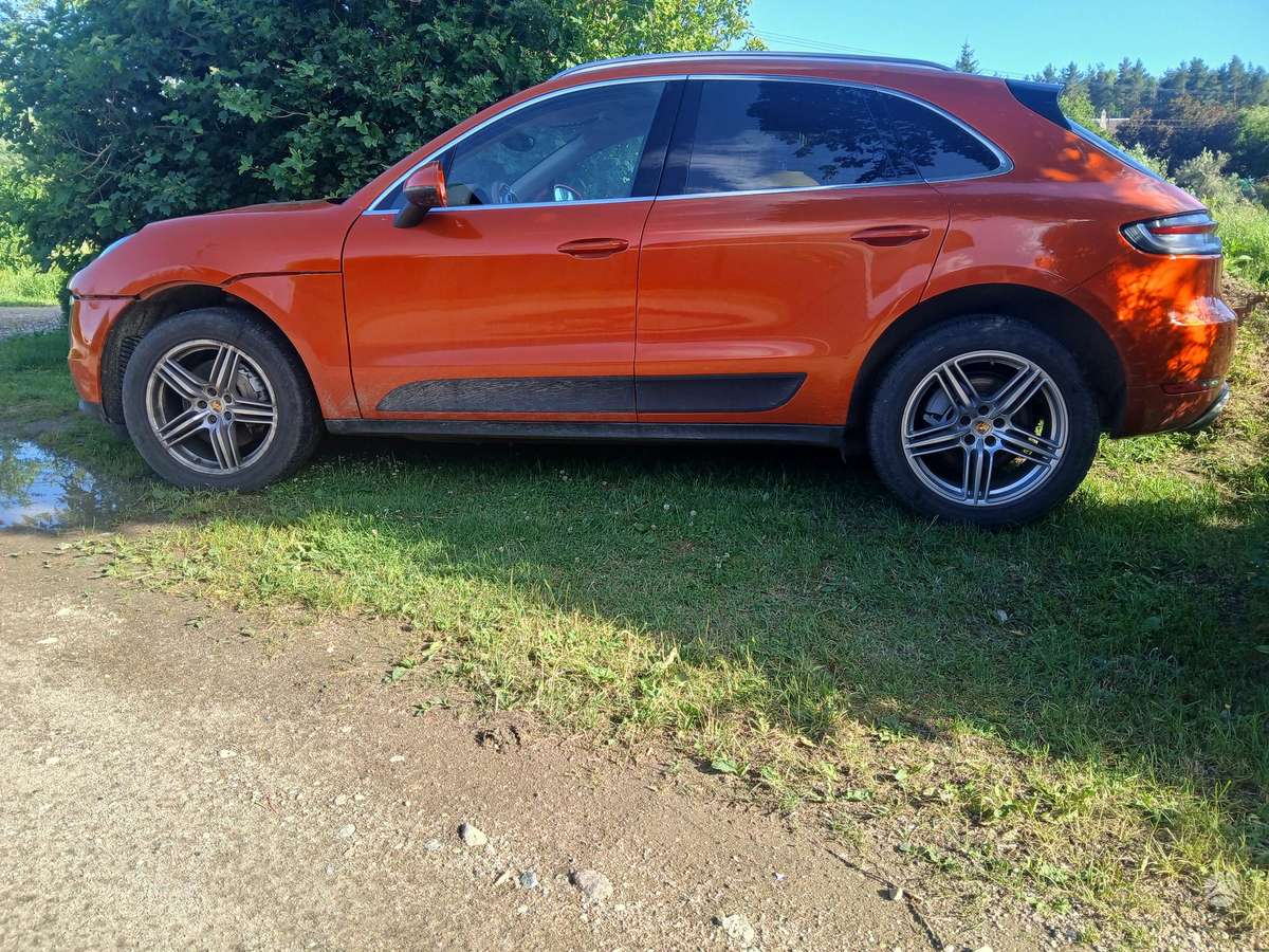 Porsche Macan - 3