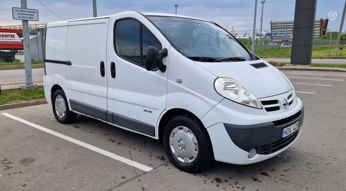 Renault Trafic, 2.0 l., Коммерческий
